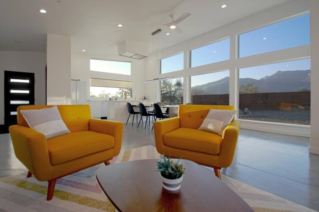 Eagle Rock Nest ～quiet & Gorgeous Mountain Views Holiday home Three Rivers